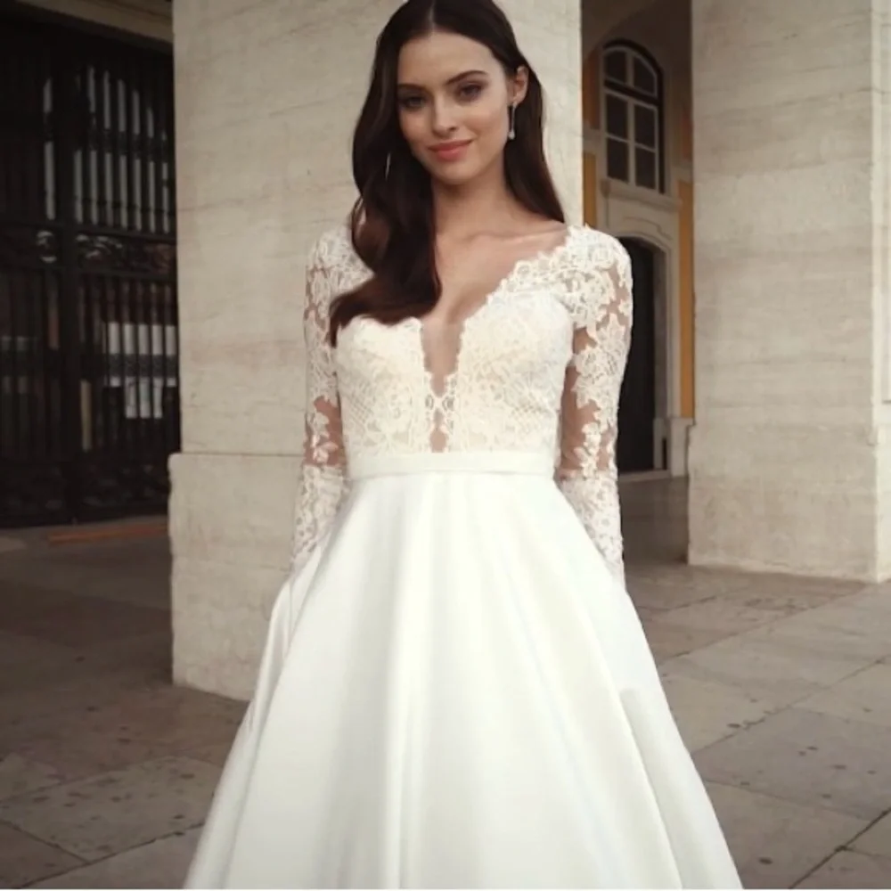 Eyelash Lace Wedding Dress - Picture 3 of 16